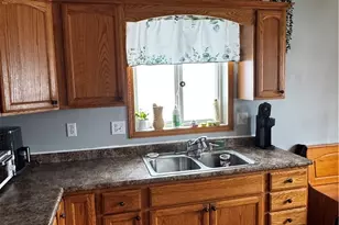 546 Cemetery St, Coshocton, OH 43812 - Photo 11