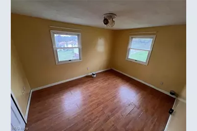 46215 Wyoming Avenue, Liverpool, OH 43920 - Photo 15