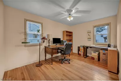 174 E 286th Street, Willowick, OH 44095 - Photo 21