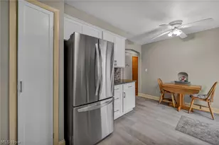 174 E 286th St, Willowick, OH 44095 - Photo 17