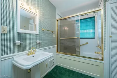 2175 Cambridge Road, Coshocton, OH 43812 - Photo 29