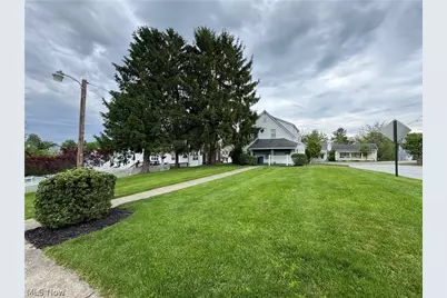 211 E Main Street, St Clairsville, OH 43950 - Photo 25