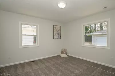 270 High Grove Boulevard, Akron, OH 44312 - Photo 11