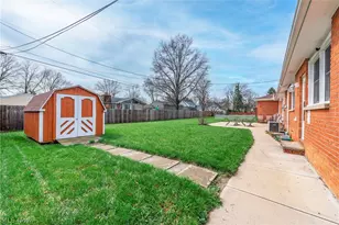 362 Hamilton Cir, Elyria, OH 44035 - Photo 43