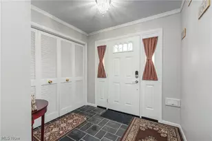 362 Hamilton Cir, Elyria, OH 44035 - Photo 3