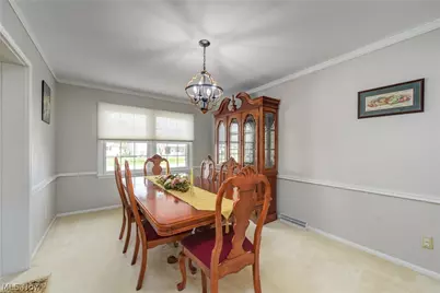 362 Hamilton Circle, Elyria, OH 44035 - Photo 9