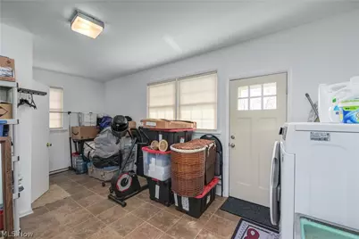 362 Hamilton Circle, Elyria, OH 44035 - Photo 17