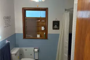 810 Woodale Dr, Bucyrus, OH 44820 - Photo 11