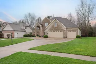 16249 Falmouth Dr, Strongsville, OH 44136 - Photo 35