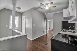 228 Gates, Elyria, OH 44035 - Photo 25