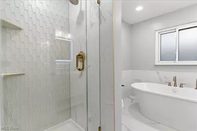 11526 Lake Avenue, Loveland, OH 44102 - Photo 25