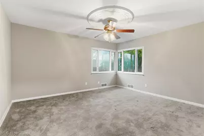 11526 Lake Avenue, Loveland, OH 44102 - Photo 19