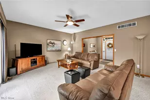 1175 Aurora Hill Dr, Aurora, OH 44202 - Photo 5