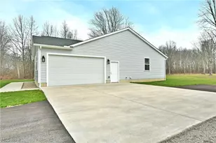 5554 Alva Ave NW, Warren, OH 44483 - Photo 5