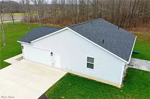 5554 Alva Ave NW, Warren, OH 44483 - Photo 9