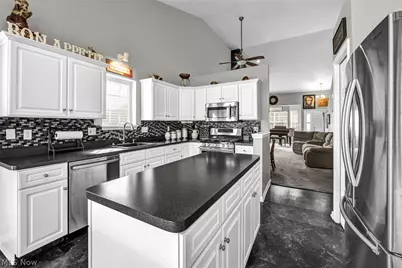 2640 Edgebrook Crossing, Twinsburg, OH 44087 - Photo 11