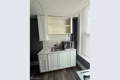 320 Woodlawn Avenue #5, Zanesville, OH 43701 - Photo 3