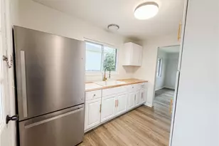 4506 Silverdale Rd, North Olmsted, OH 44070 - Photo 9