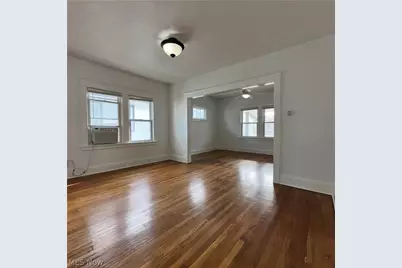 1275 Clifton Prado #UP, Oakwood, OH 44107 - Photo 9