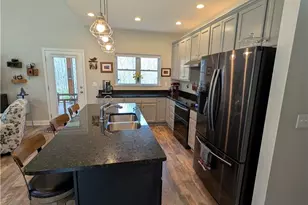 10073 Dunlap Rd, Cambridge, OH 43725 - Photo 15