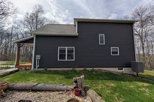 10073 Dunlap Rd, Cambridge, OH 43725 - Photo 5