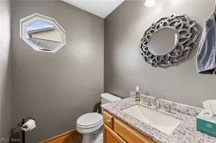 944 Chadwick Ln, Medina, OH 44256 - Photo 9