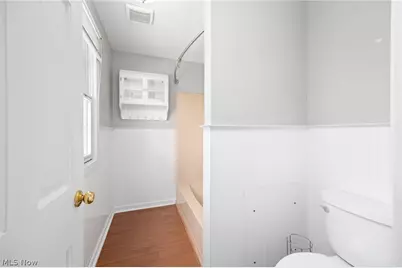 2509 Ridge Road, Hinckley, OH 44233 - Photo 41