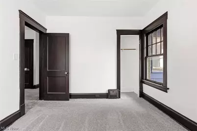 11816 Buckingham Avenue, Loveland, OH 44120 - Photo 15