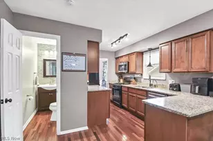 5782 Holland Dr, Hudson, OH 44236 - Photo 13