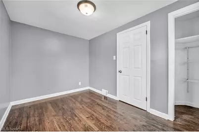 300 Russell Avenue, Niles, OH 44446 - Photo 27