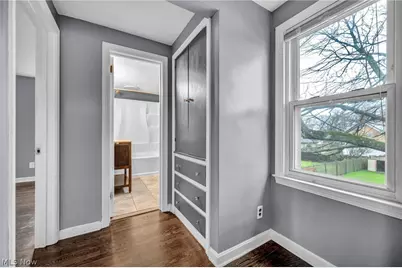 300 Russell Avenue, Niles, OH 44446 - Photo 17