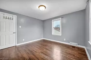 300 Russell Ave, Niles, OH 44446 - Photo 23