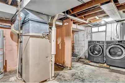 300 Russell Avenue, Niles, OH 44446 - Photo 33