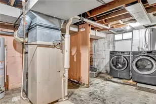 300 Russell Ave, Niles, OH 44446 - Photo 33