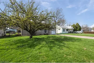 3144 Lost Nation Blvd, Willoughby, OH 44094 - Photo 3