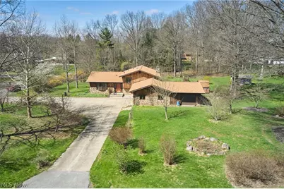 3574 Antoinette Drive, Cuyahoga Falls, OH 44223 - Photo 3