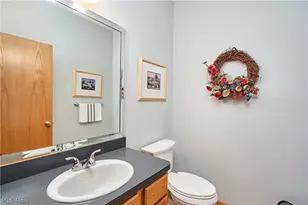 14742 King Arthurs Ct, North Royalton, OH 44133 - Photo 9