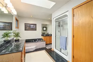 14742 King Arthurs Ct, North Royalton, OH 44133 - Photo 17