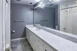 18220 Parkland Dr, Huber Heights, OH 44122 - Photo 19