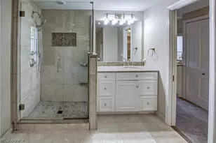 18220 Parkland Dr, Huber Heights, OH 44122 - Photo 13