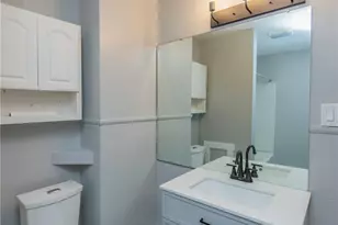 1038 W 11th St, Lorain, OH 44052 - Photo 13