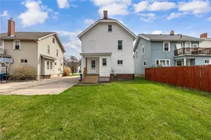 1038 W 11th St, Lorain, OH 44052 - Photo 25