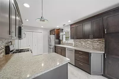 6686 Hogan Way NW, Canton, OH 44718 - Photo 17