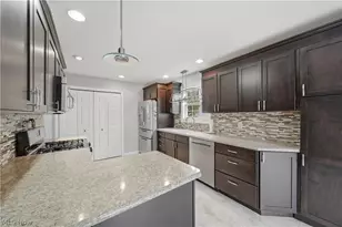 6686 Hogan Way NW, Canton, OH 44718 - Photo 17