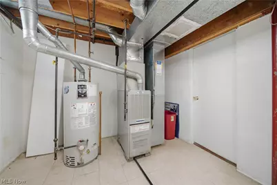 6686 Hogan Way NW, Canton, OH 44718 - Photo 37