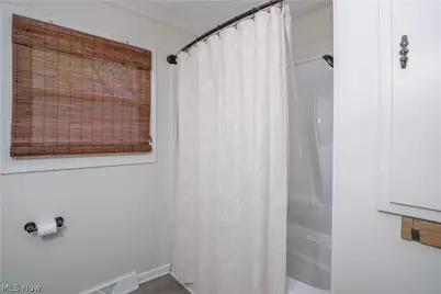 10288 Hunting Hills Avenue NE, Hartville, OH 44632 - Photo 21