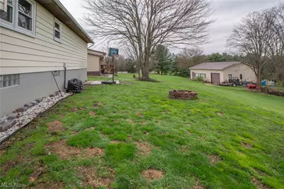 10288 Hunting Hills Avenue NE, Hartville, OH 44632 - Photo 33