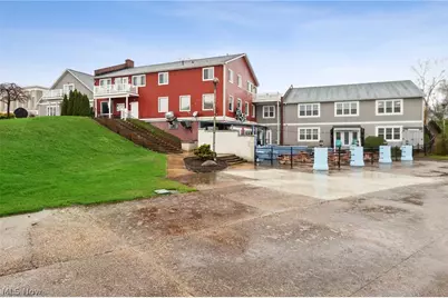 352 Main Street #B, Huron, OH 44839 - Photo 1