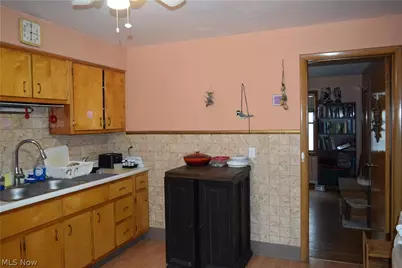 6210 Heisley Avenue, Loveland, OH 44105 - Photo 7