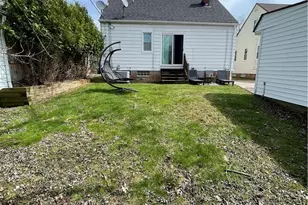 5408 Oakwood Ave, Maple Heights, OH 44137 - Photo 5